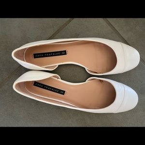 Zara Asymmetrical Open Side White Flats 38